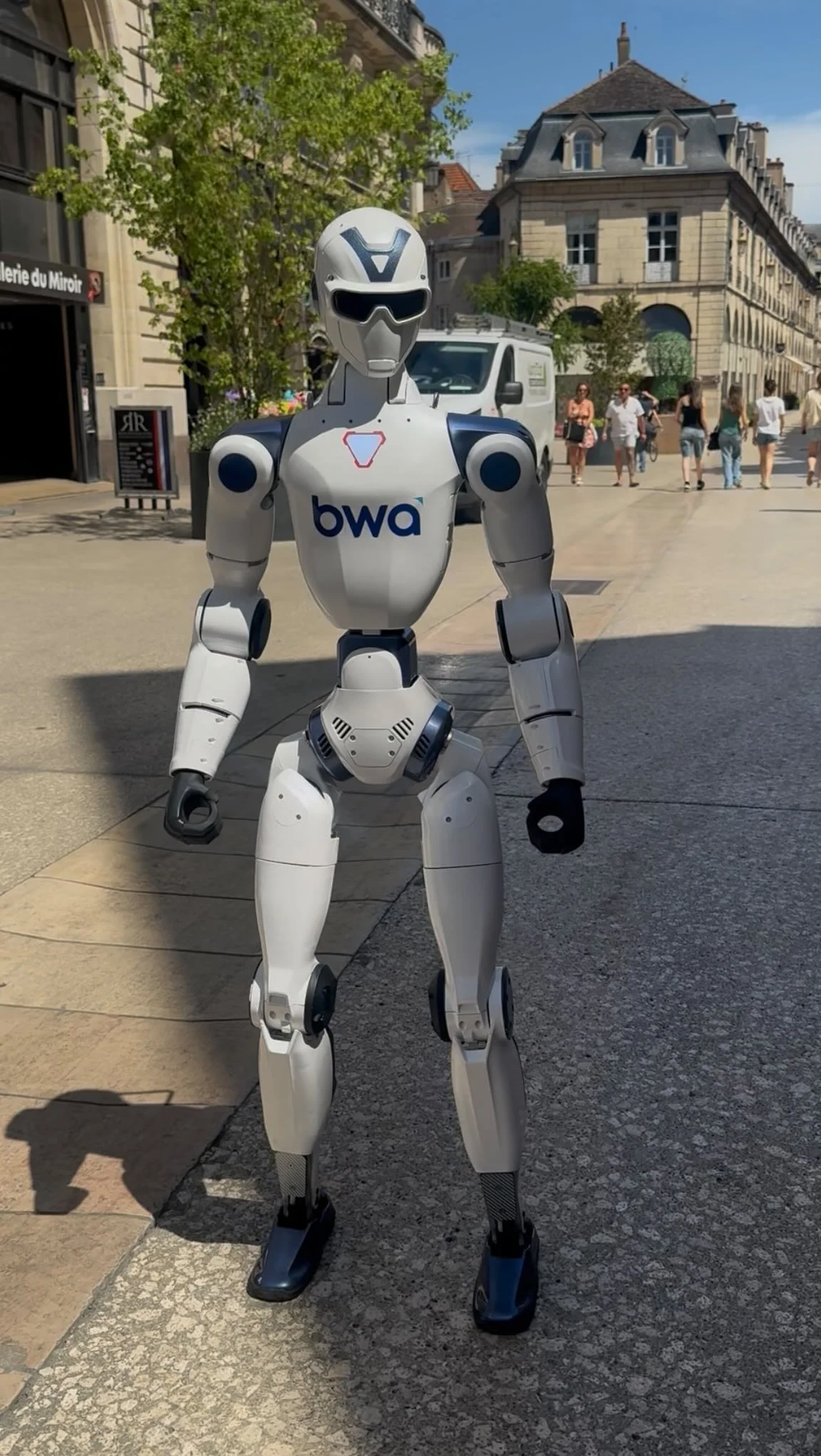 Astro, visuel publié par BWA